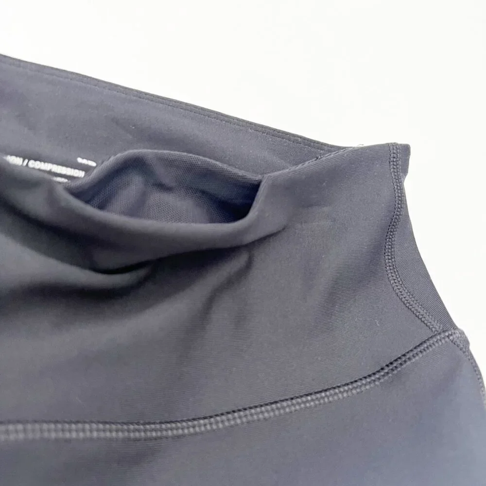 NWT Under Armour Bike Shorts Women's Medium Black High Rise Compression - Picture 5 of 15